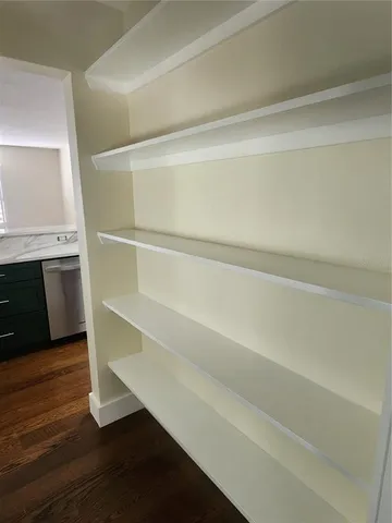 $2,500 | 565 Golden Gate Point, Unit 1, Sarasota, FL 34236