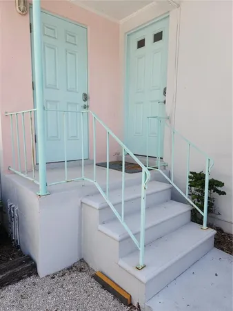 $2,500 | 565 Golden Gate Point, Unit 1, Sarasota, FL 34236
