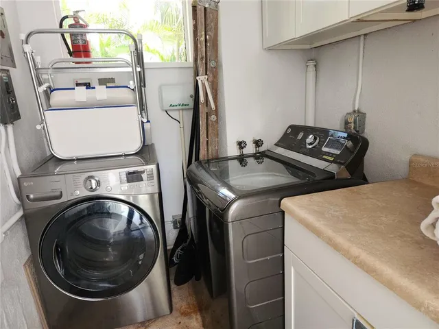 $2,500 | 565 Golden Gate Point, Unit 1, Sarasota, FL 34236