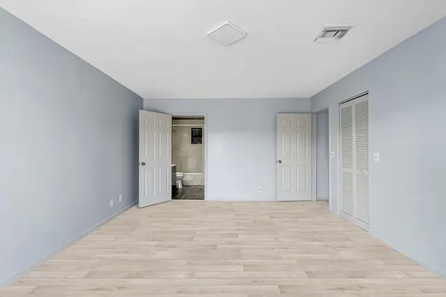 $274,900 | 326 West Pine Street, Lantana, FL 33462