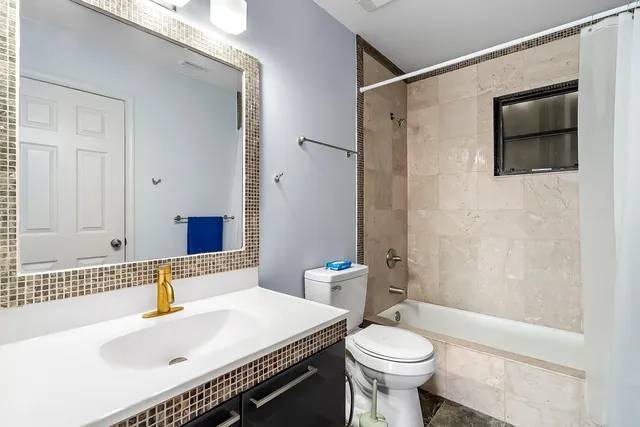 $274,900 | 326 West Pine Street, Lantana, FL 33462