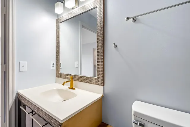 $274,900 | 326 West Pine Street, Lantana, FL 33462