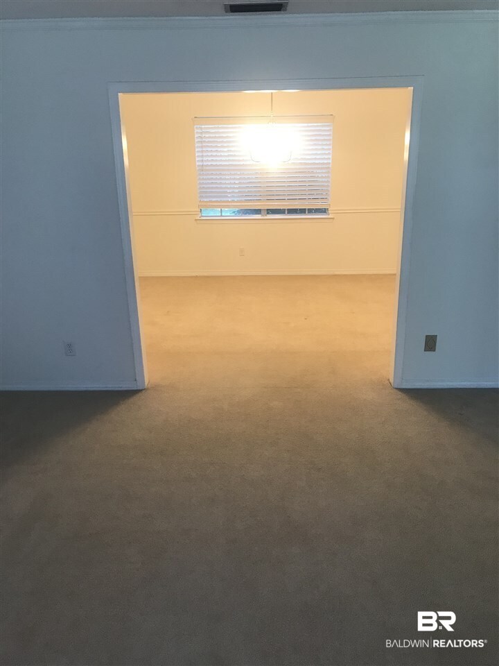 5777 Chester Court Mobile, AL 36609 - Photo 6 of 26