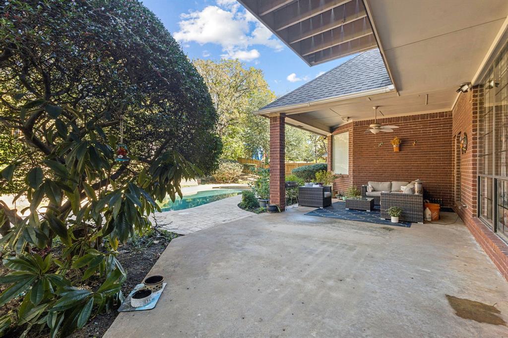 3825 Montecito Drive Denton, TX 76205 - Photo 36 of 37 a view of a room with gym equipment