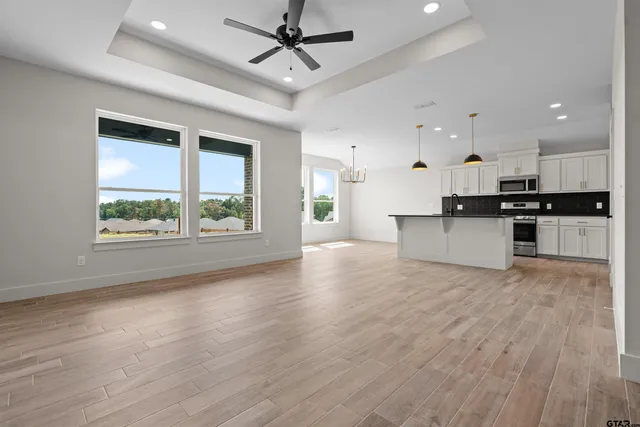 $321,000 | 16525 Crossing Circle, Lindale, TX 75771