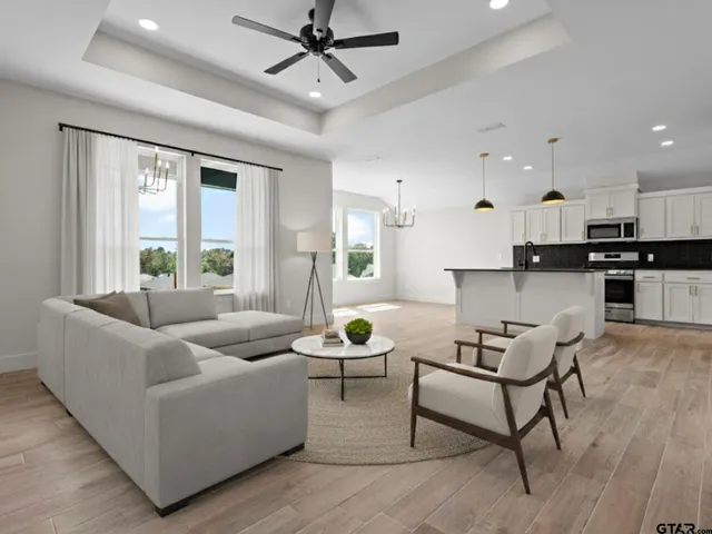 $321,000 | 16525 Crossing Circle, Lindale, TX 75771