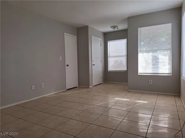 $1,595 | 6424 Hayden Peak Lane, Las Vegas, NV 89156