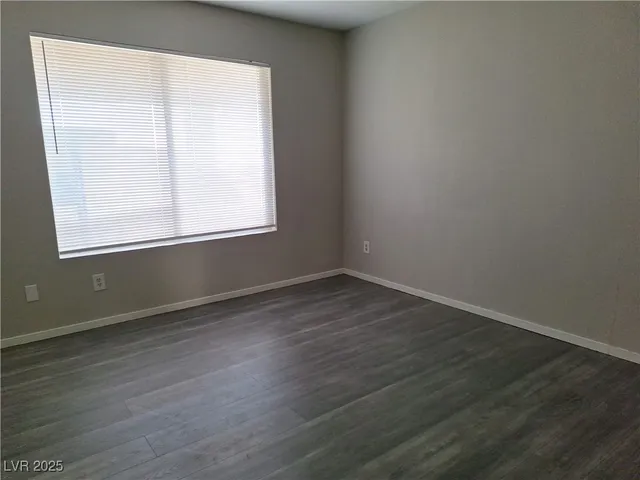 $1,595 | 6424 Hayden Peak Lane, Las Vegas, NV 89156