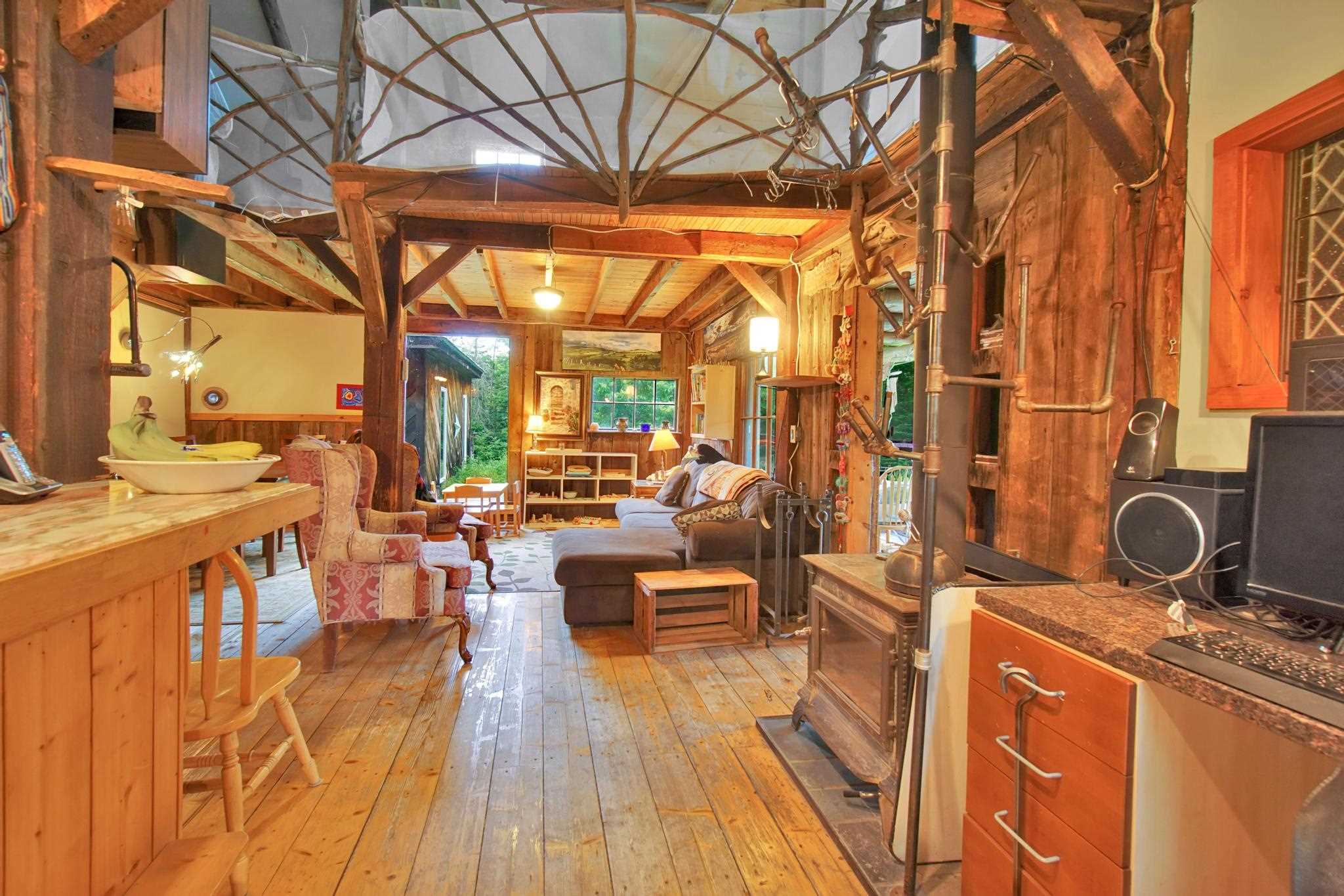 281 Keene Farm Road Marshfield, VT 05658 - Photo 5 of 34