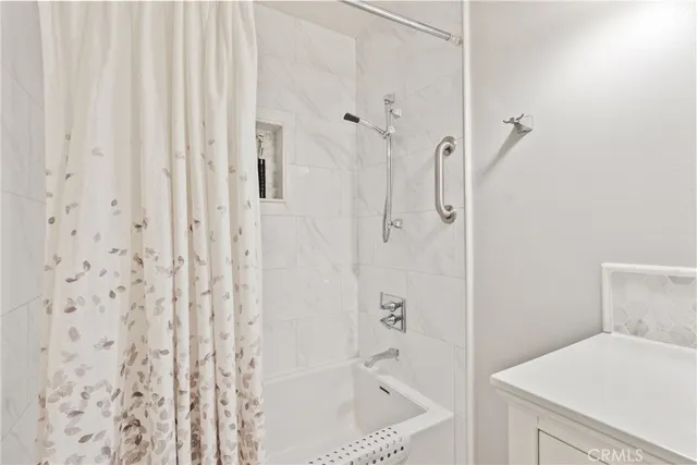 $999,000 | 5932 Eastbrook Avenue, Lakewood, CA 90713