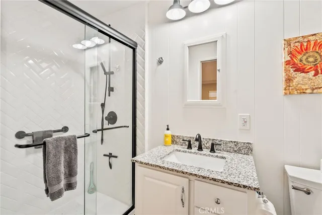 $999,000 | 5932 Eastbrook Avenue, Lakewood, CA 90713