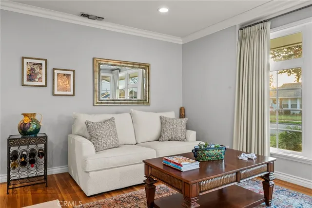 $999,000 | 5932 Eastbrook Avenue, Lakewood, CA 90713