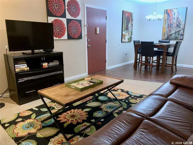 $134,000 | 1700 Southwest 16th Court, Unit C26, Gainesville, FL 32608