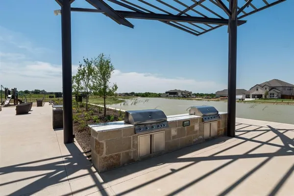 $535,000 | 910 Winter Cherry Lane, Haslet, TX 76052