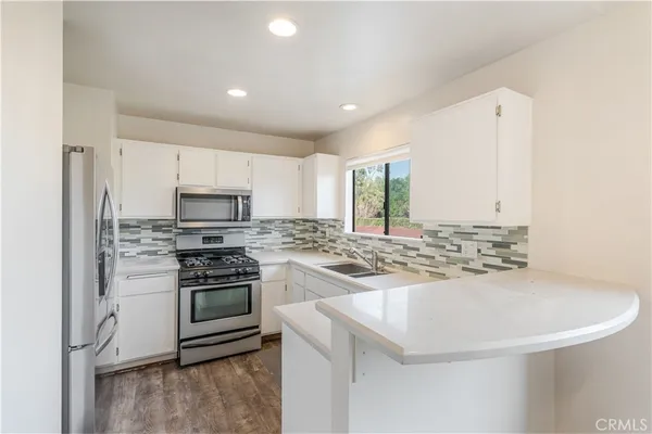 $460,000 | 2368 Archwood Lane, Unit 23, Simi Valley, CA 93063