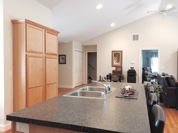 34 Meadow Pond Road Belchertown, MA 01007 - Photo 7 of 29 Gallery Image 7