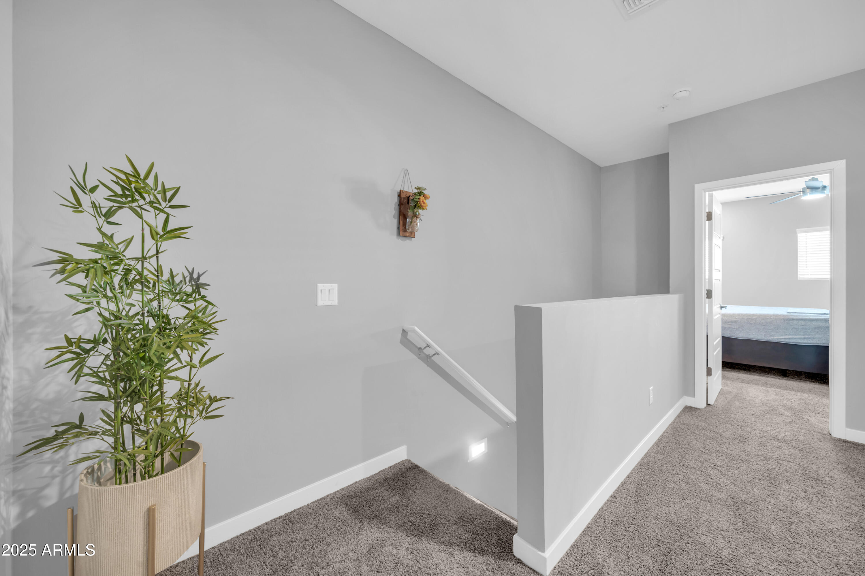 8326 North 22nd Lane Phoenix, AZ 85021 - Photo 18 of 33 8326 N 22nd Ln-19