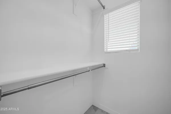 $1,999 | 8326 North 22nd Lane, Phoenix, AZ 85021