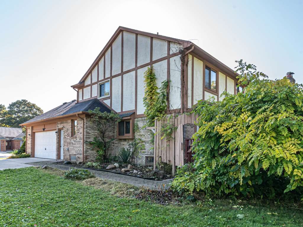 1004 Bembridge Drive Rochester Hills, MI 48307 - Photo 45 of 47