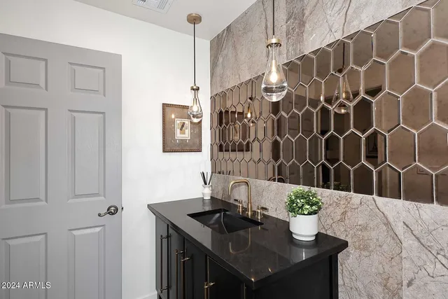 $15,000 | 7330 East Las Palmaritas Drive, Scottsdale, AZ 85258