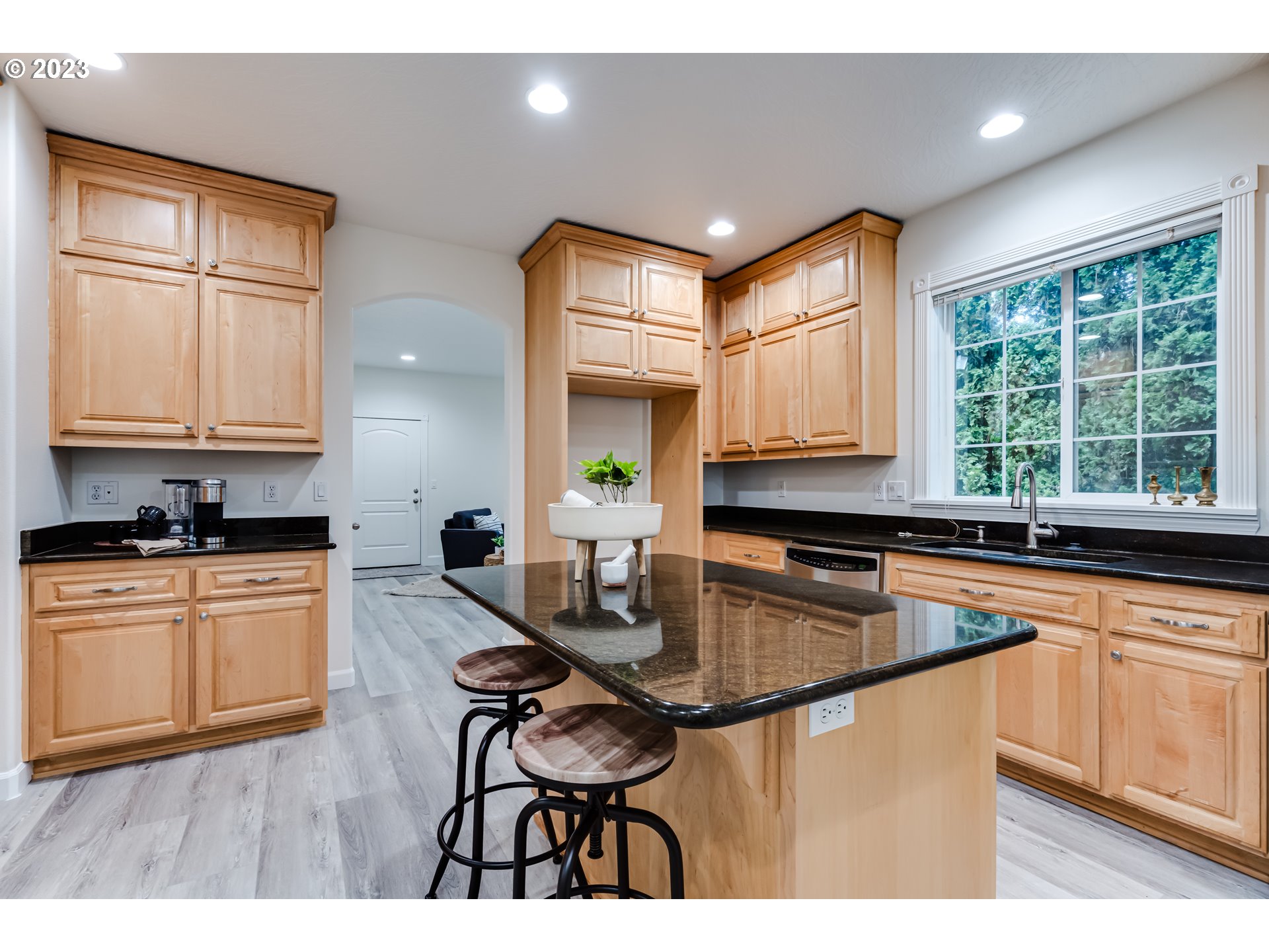 4506 Fox Hollow Road Eugene, OR 97405 - Photo 14 of 48 Gallery Image 14