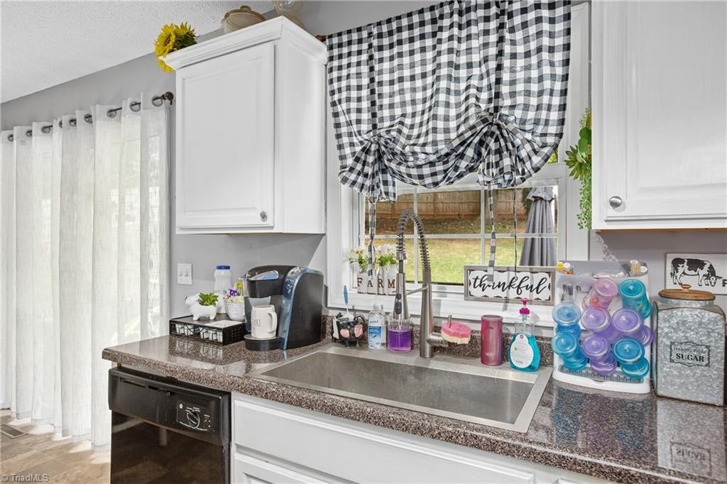 878 Quail Road Lexington, NC 27292 - Photo 12 of 27 Gallery Image 12
