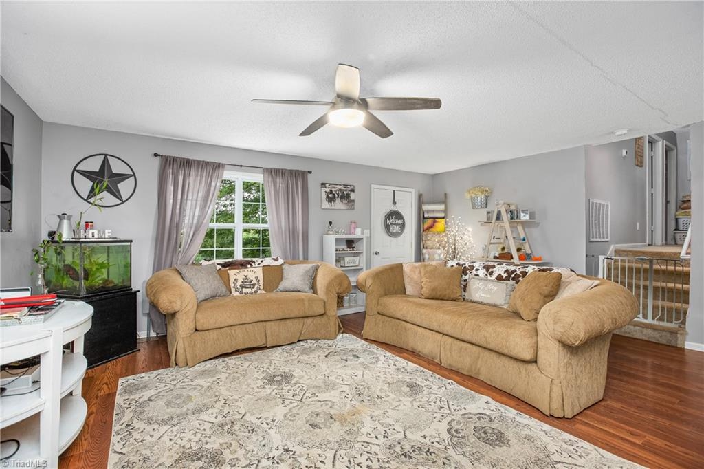 878 Quail Road Lexington, NC 27292 - Photo 6 of 27 Gallery Image 6