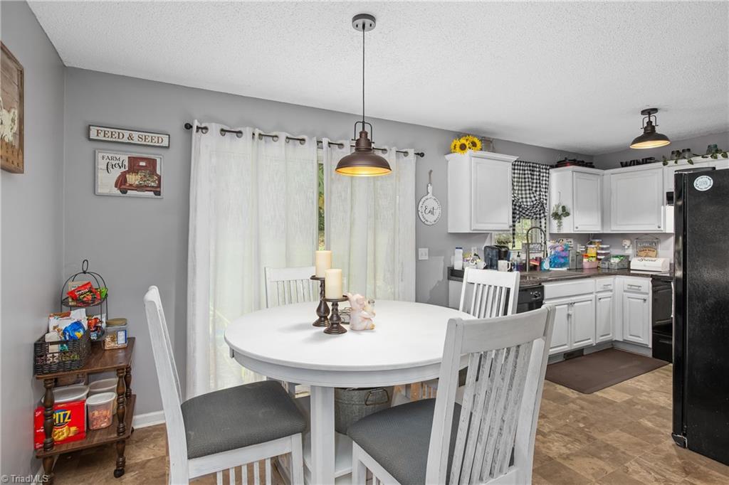 878 Quail Road Lexington, NC 27292 - Photo 8 of 27 Gallery Image 8