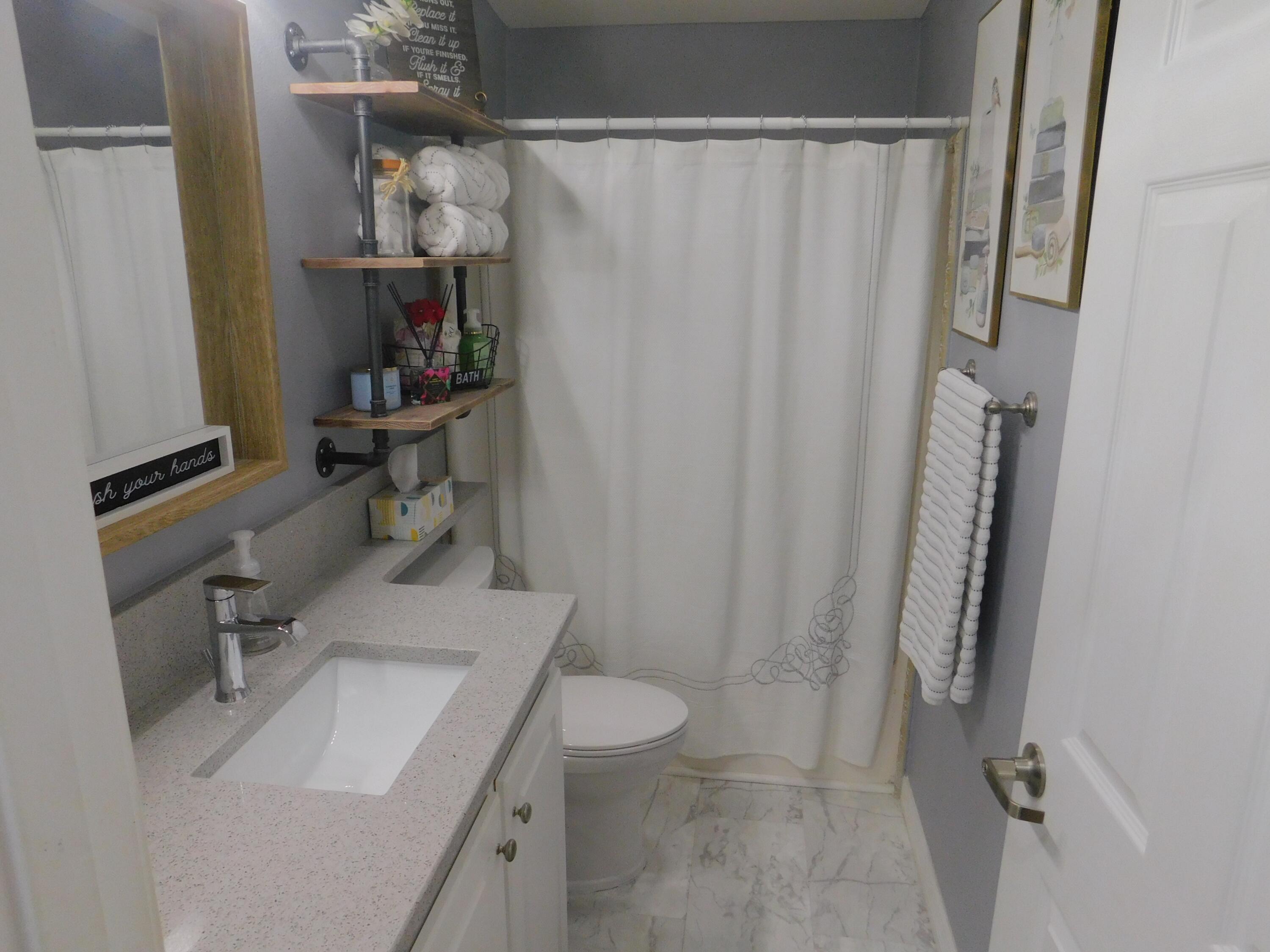 529 Hemingway Terrace, Unit 8 Fort Pierce, FL 34982 - Photo 22 of 24 DSCN0809
