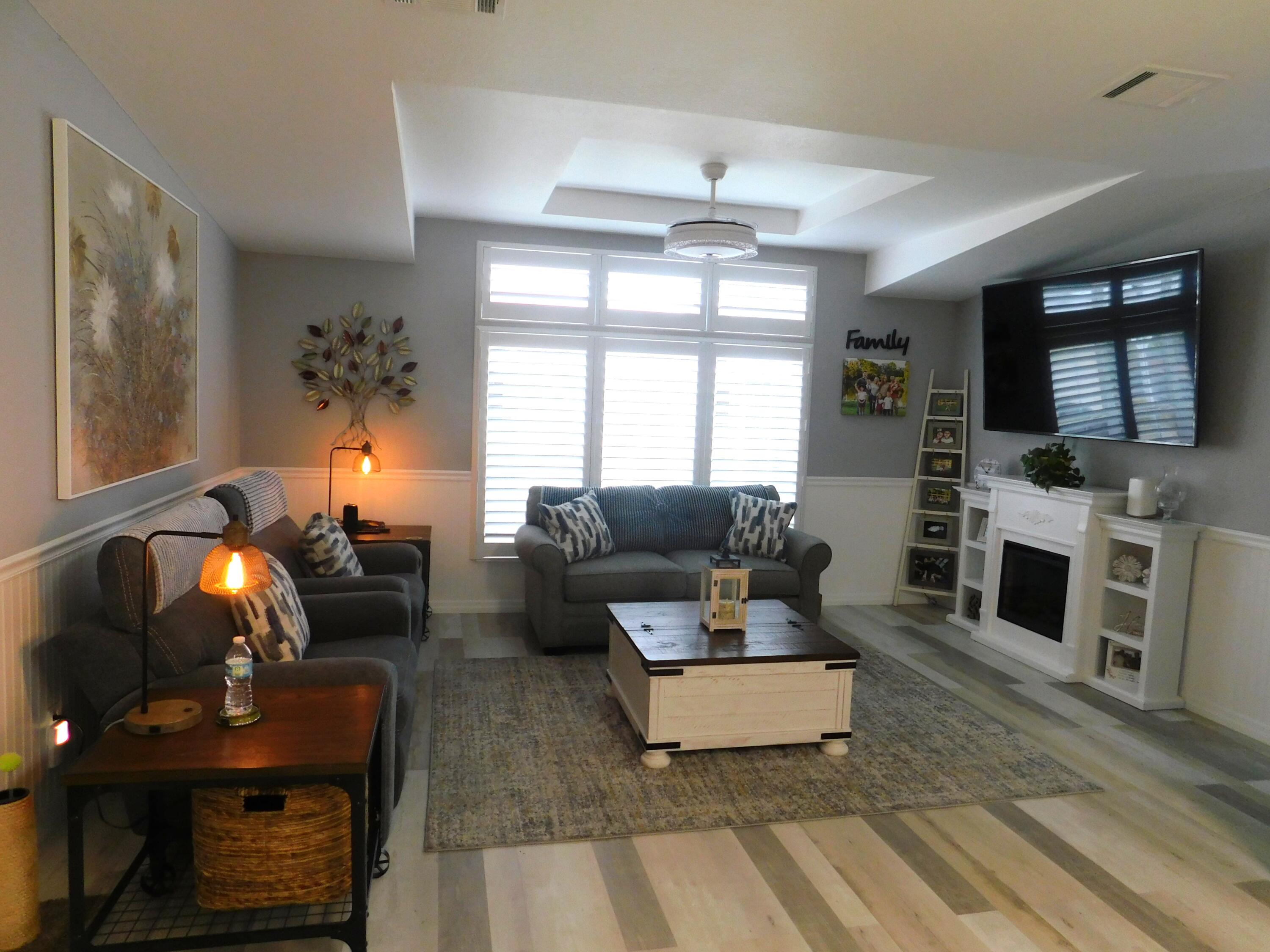 529 Hemingway Terrace, Unit 8 Fort Pierce, FL 34982 - Photo 6 of 24 DSCN0800
