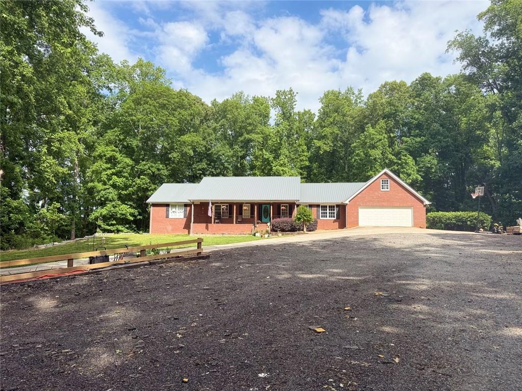 4580 Hopewell Road Cumming, GA 30028 - Photo 8 of 48