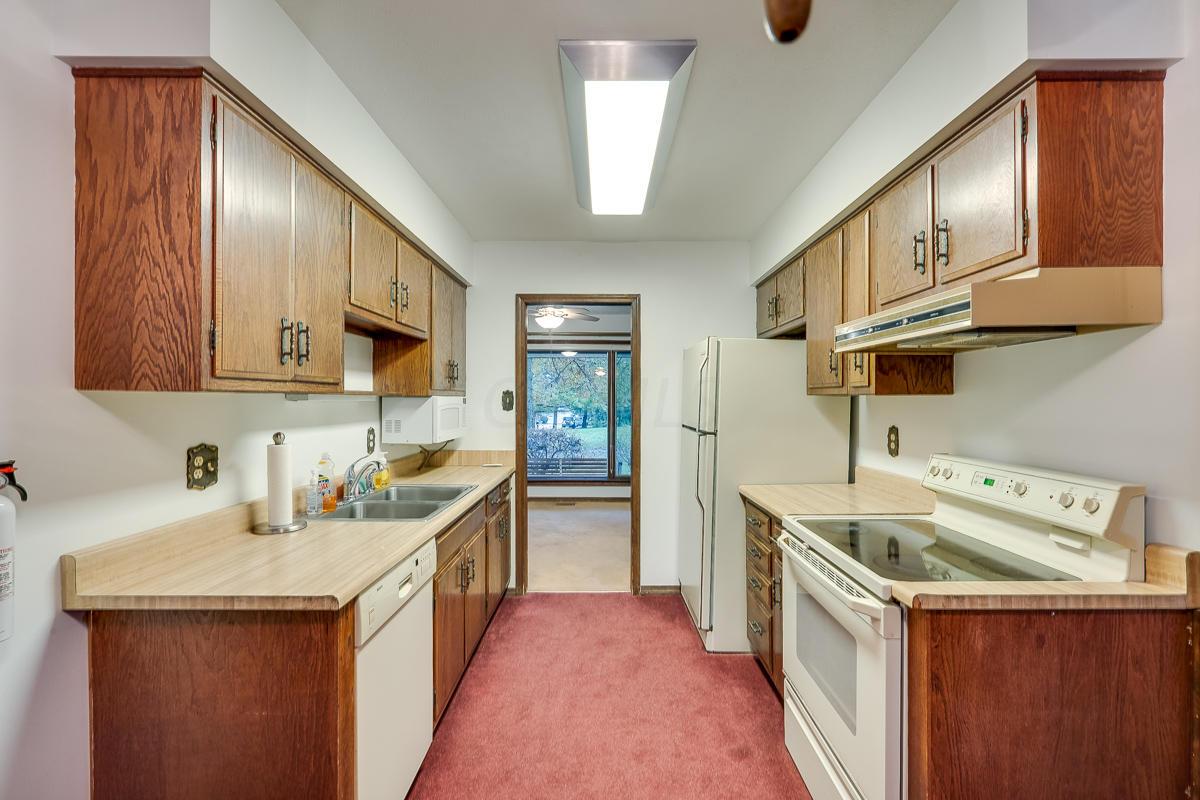 6243 Clover Valley Road Johnstown, OH 43031 - Photo 15 of 63