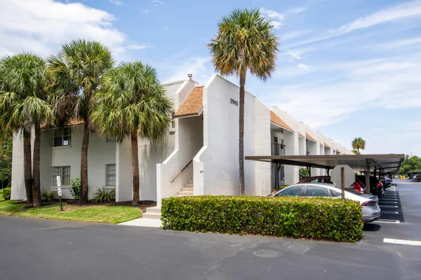 $225,000 | 2945 Southwest 22nd Avenue, Unit 206, Delray Beach, FL 33445