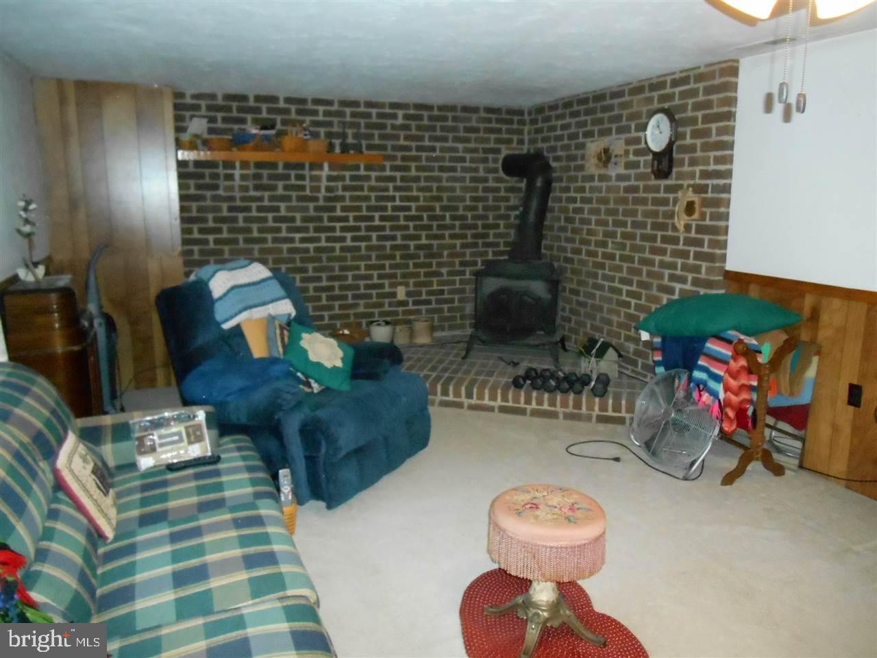 305 Taylor Road York, PA 17406 - Photo 14 of 18 Gallery Image 14