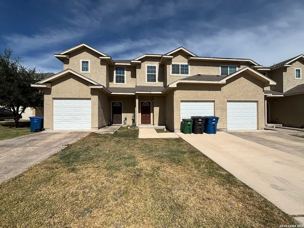 $1,245 | 14106 Veneto Drive, Unit 3, San Antonio, TX 78233