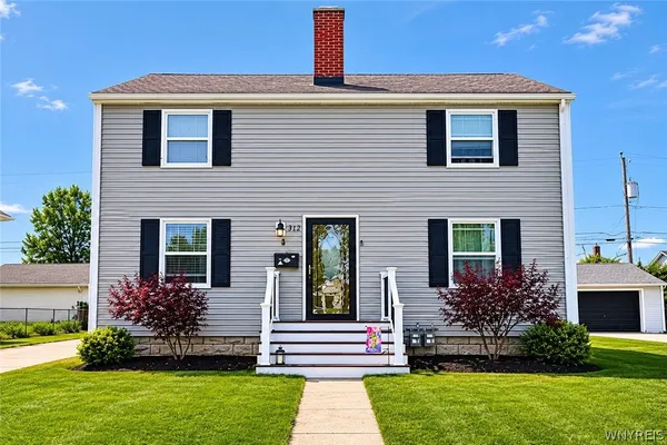 $293,000 | 312 West Girard Boulevard, Tonawanda, NY 14217