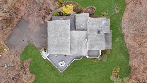 an aerial view of a house having outdoor space