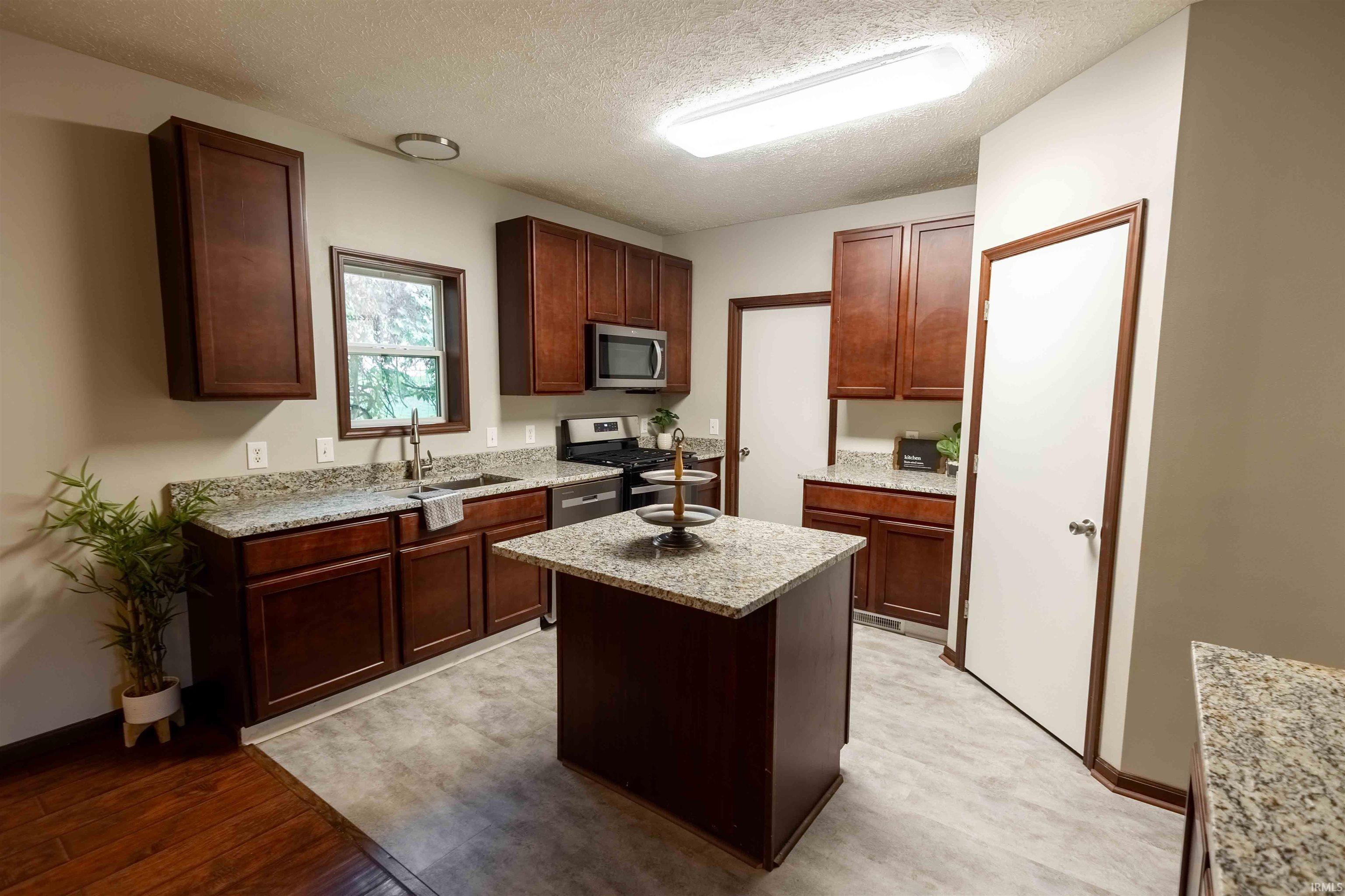 2310 South Madison Street Bloomington, IN 47403 - Photo 11 of 25