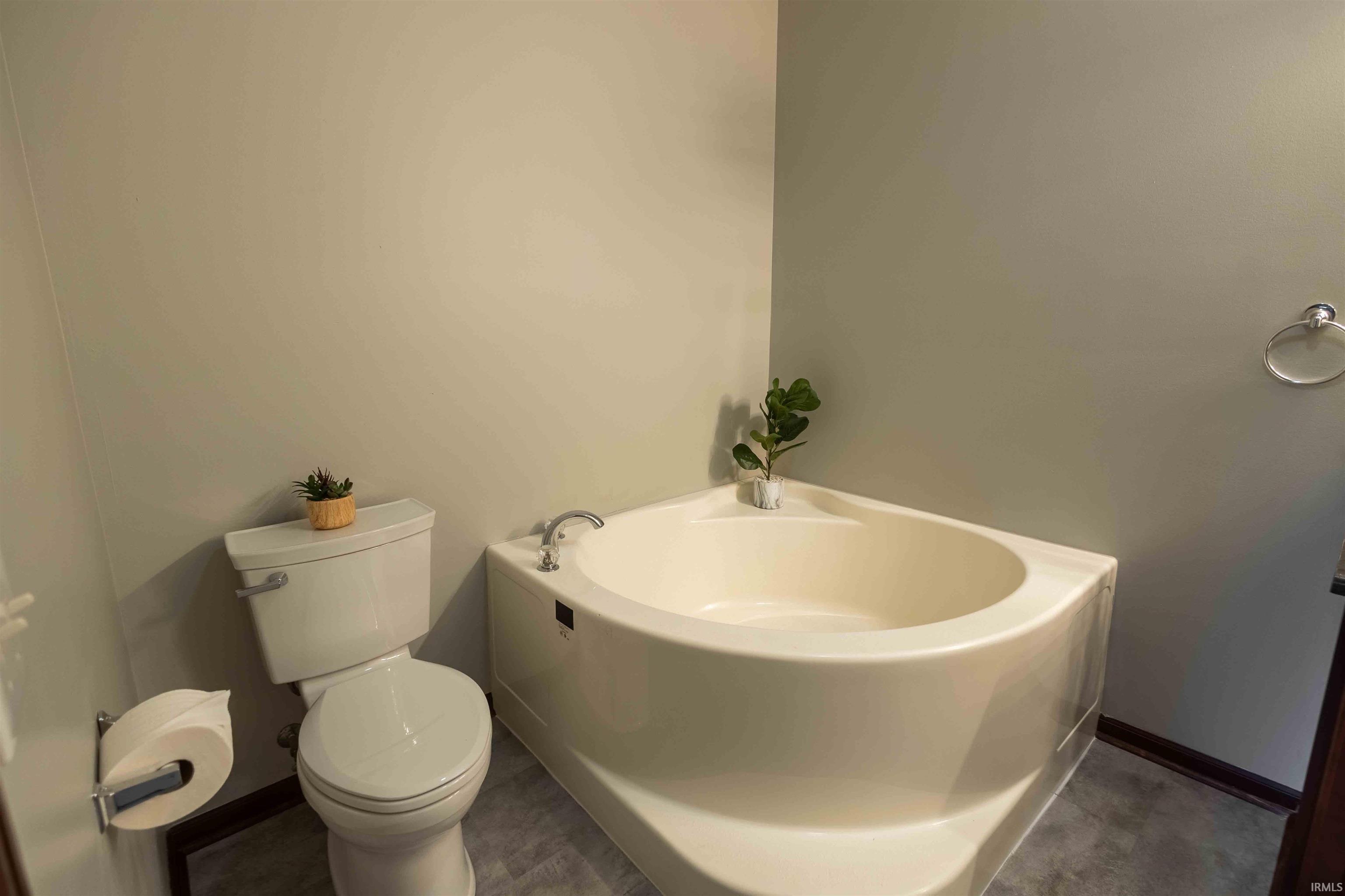 2310 South Madison Street Bloomington, IN 47403 - Photo 15 of 25