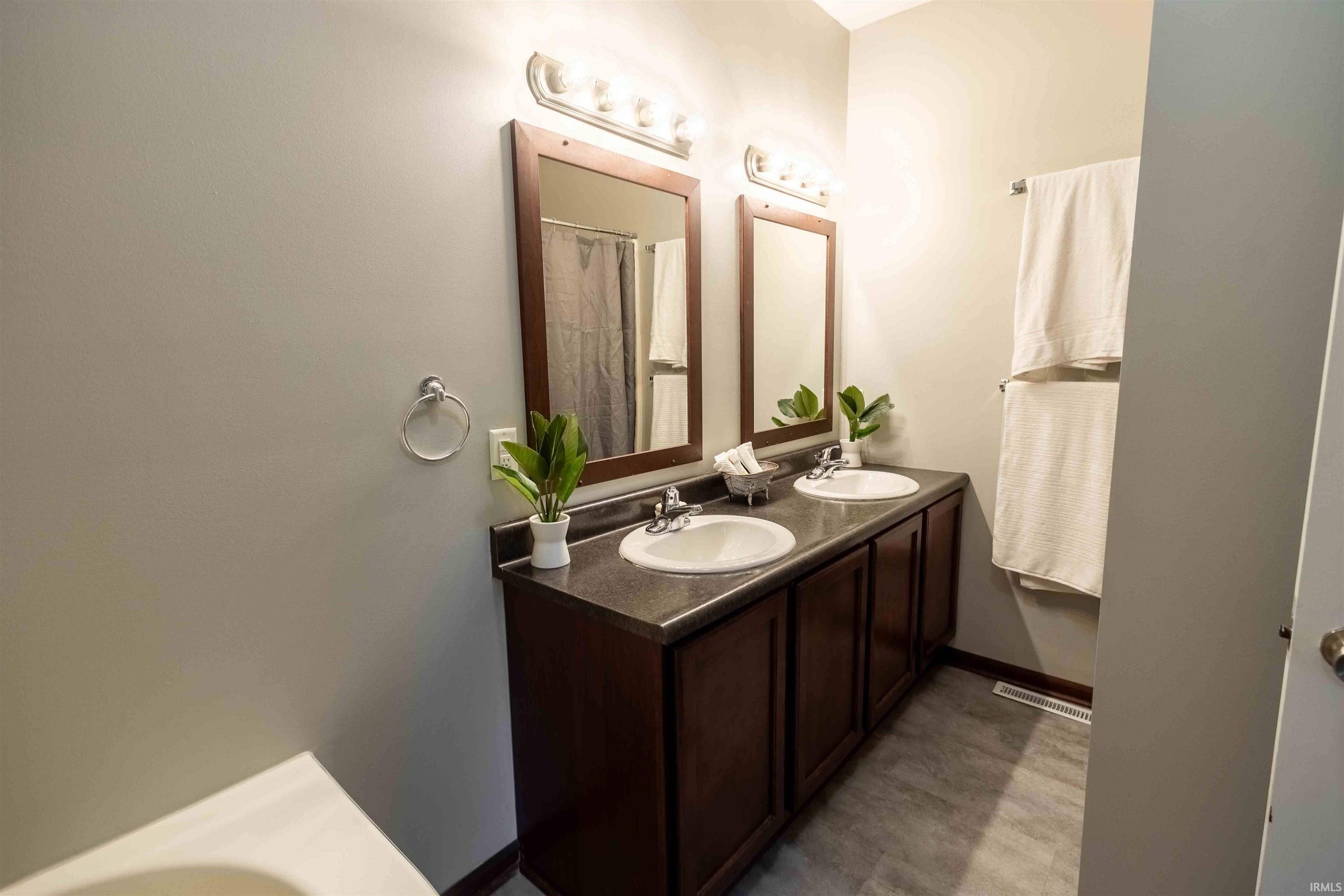 2310 South Madison Street Bloomington, IN 47403 - Photo 16 of 25