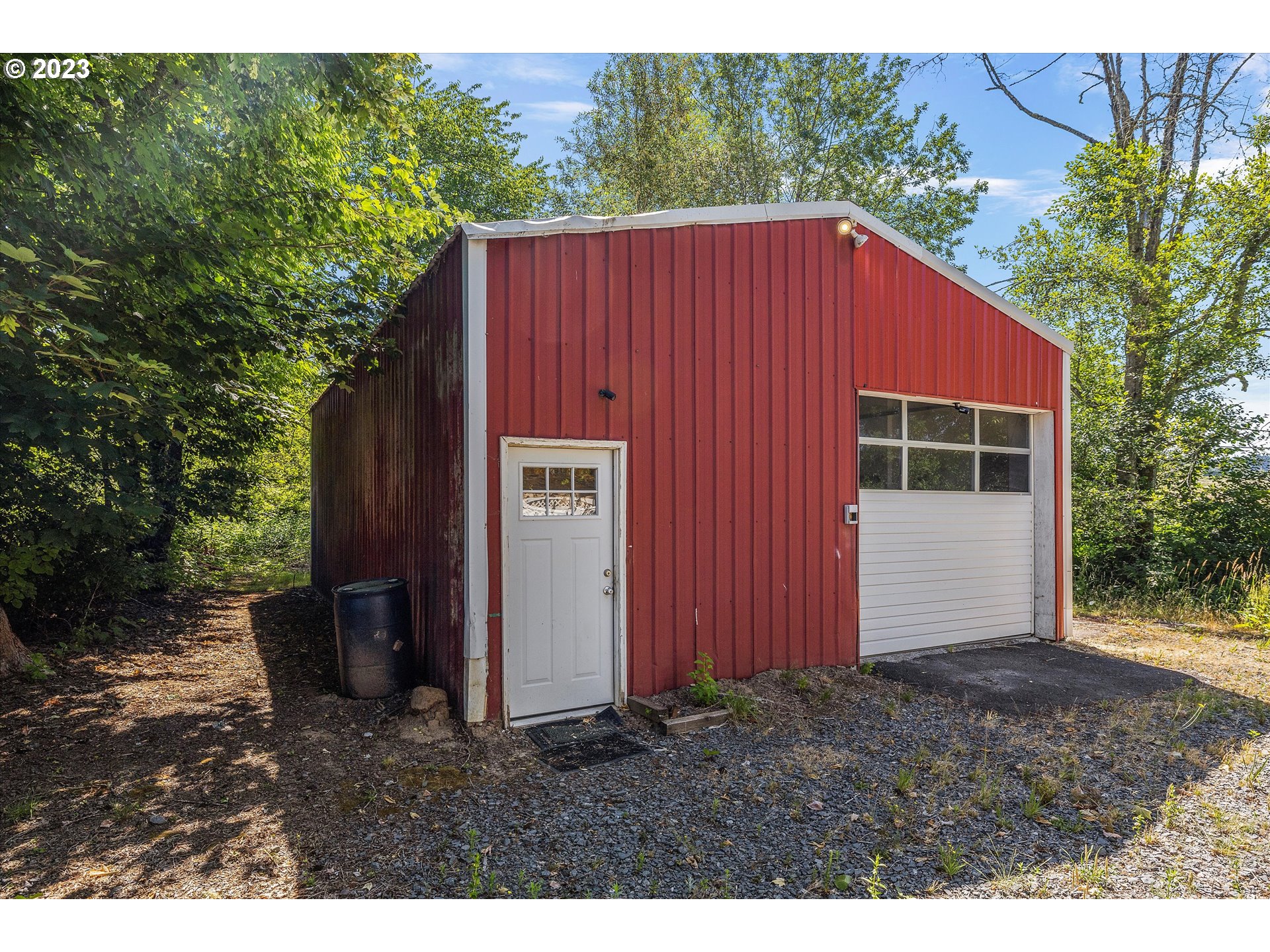 17981 Southeast Hemrich Road Damascus, OR 97089 - Photo 24 of 28 Gallery Image 24