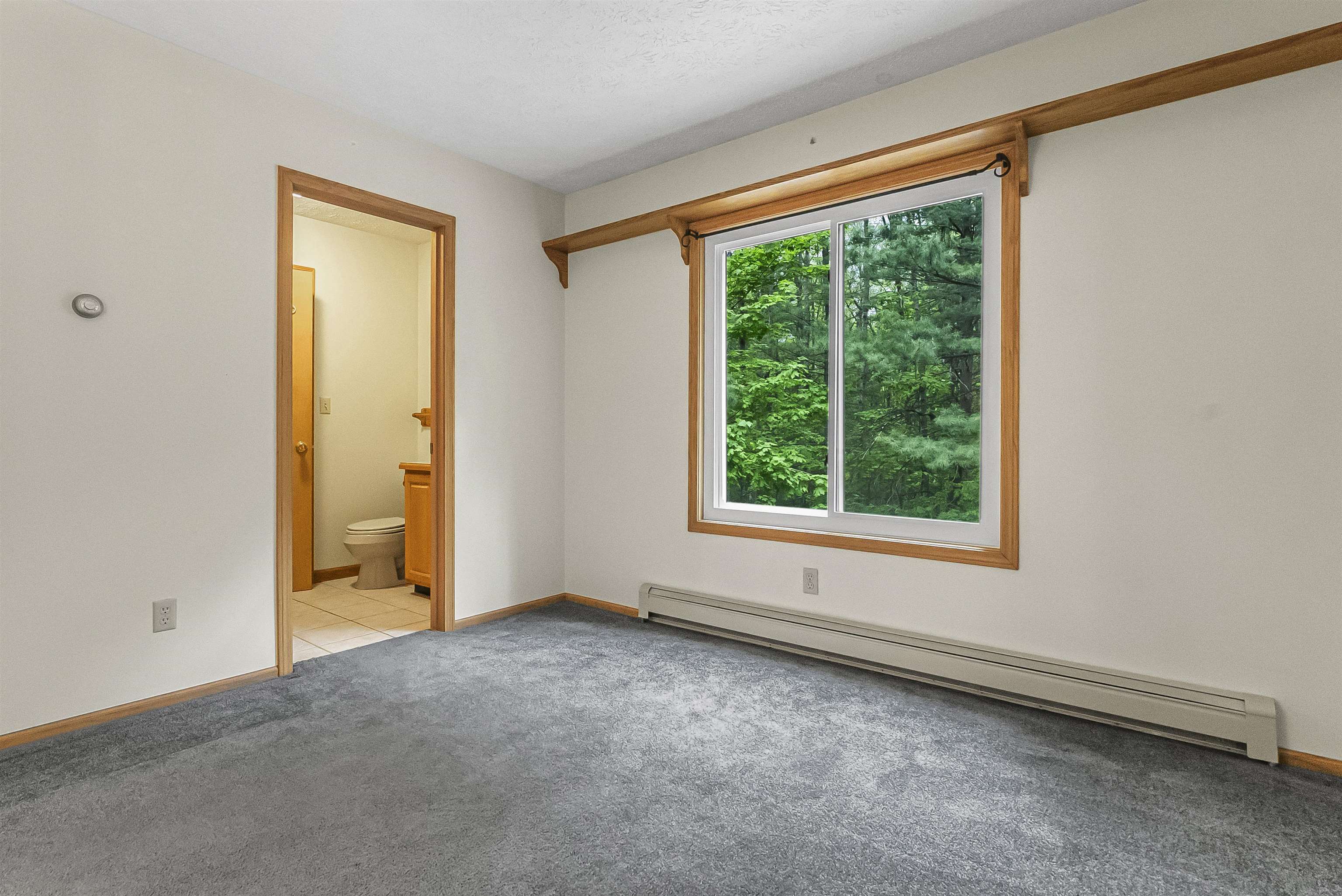 9926 North Long Lake Road Traverse City, MI 49685 - Photo 17 of 35 1934714-5d1a8e89-71dd-4f2a-8bd6-9de2253969c9.JPG
