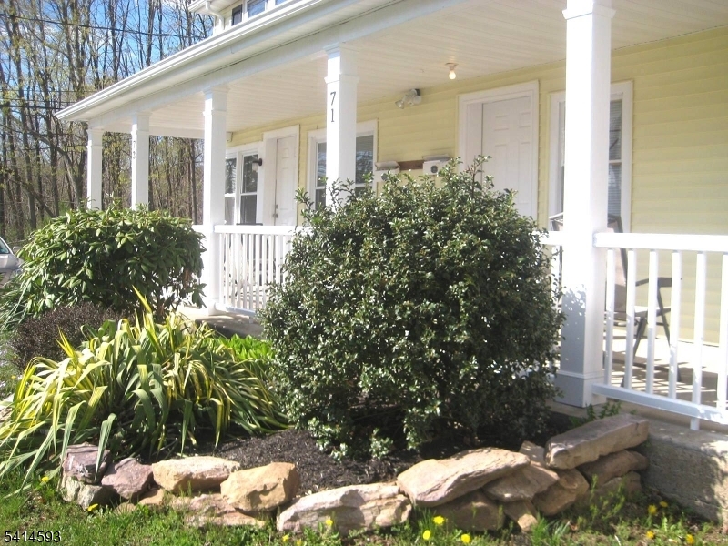 71 Main Street Succasunna, NJ 07876 - Photo 2 of 8