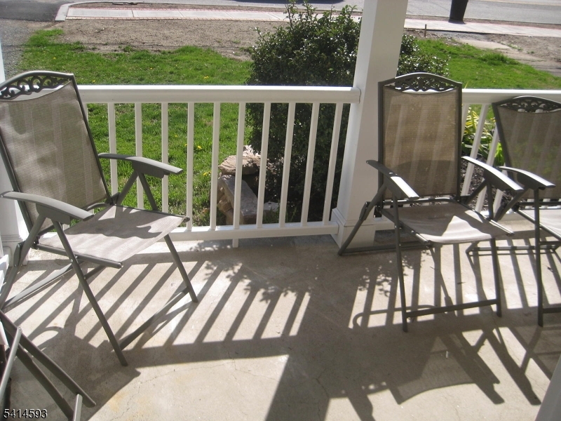 71 Main Street Succasunna, NJ 07876 - Photo 3 of 8