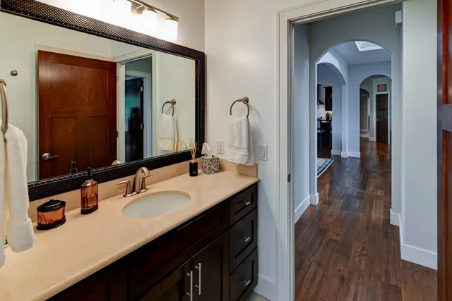 $949,900 | 1115 Ireland Drive, Waunakee, WI 53597