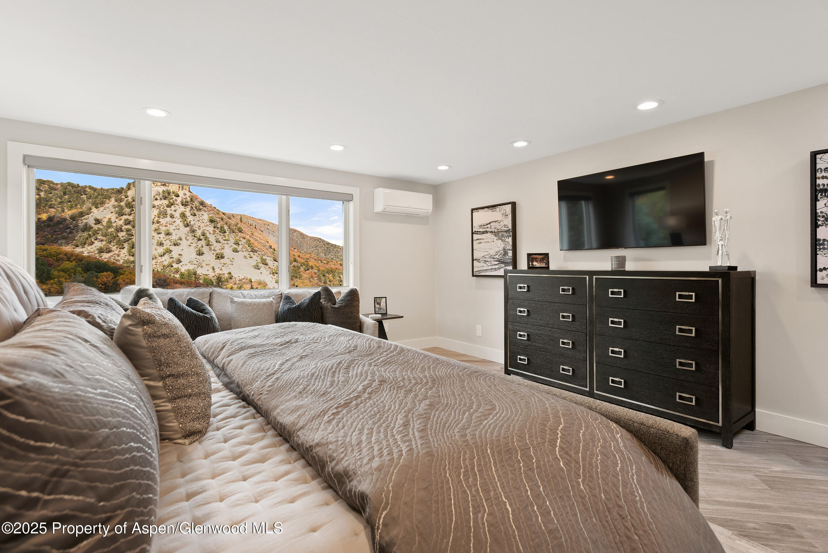 1167 Juniper Hill Road Aspen, CO 81611 - Photo 12 of 60 Master Suite