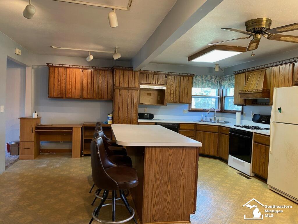 68 West Sub Station Road Temperance, MI 48182 - Photo 7 of 10