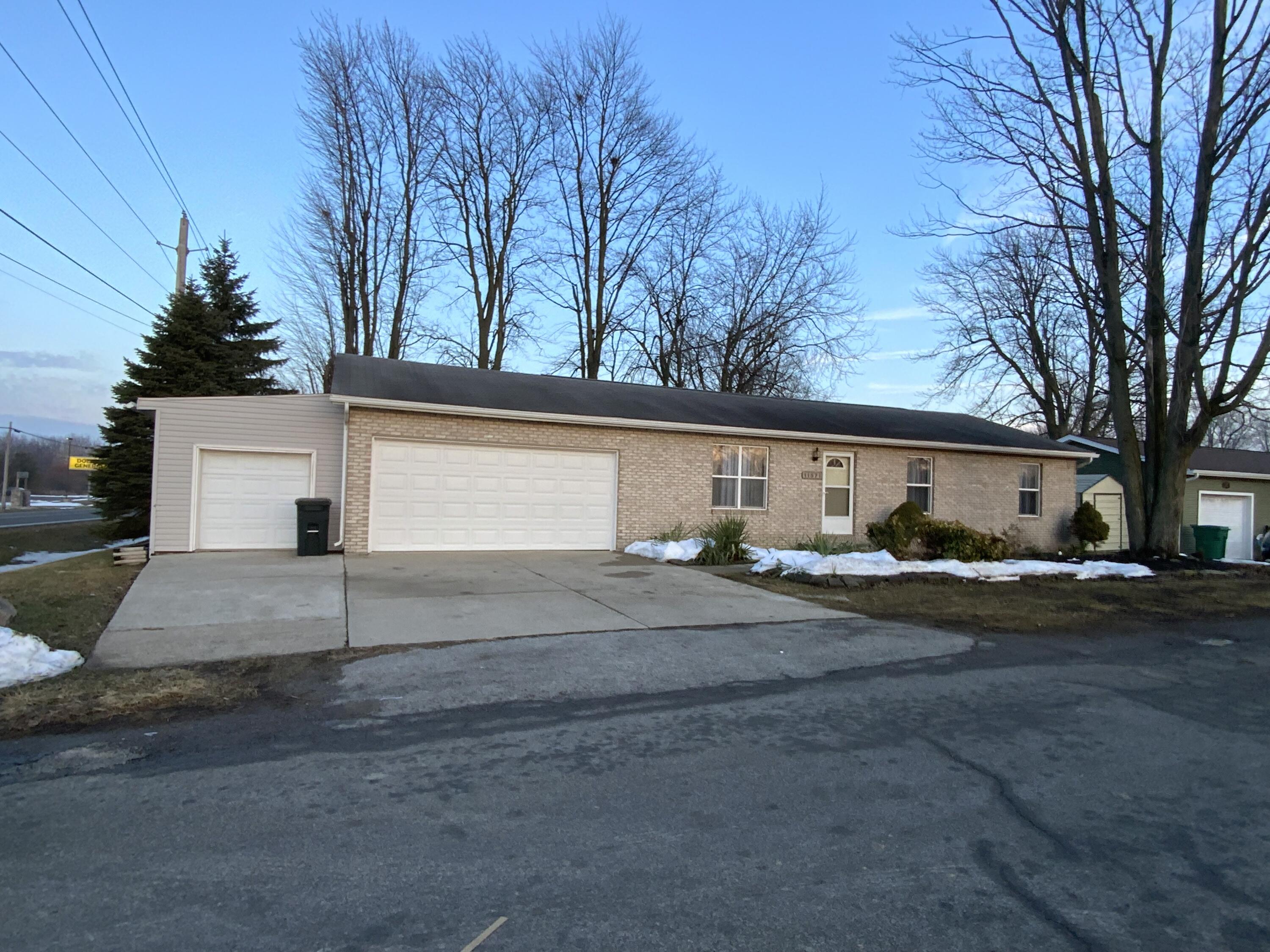 11571 Mohawk Path Lakeview, OH 43331 - Photo 2 of 27