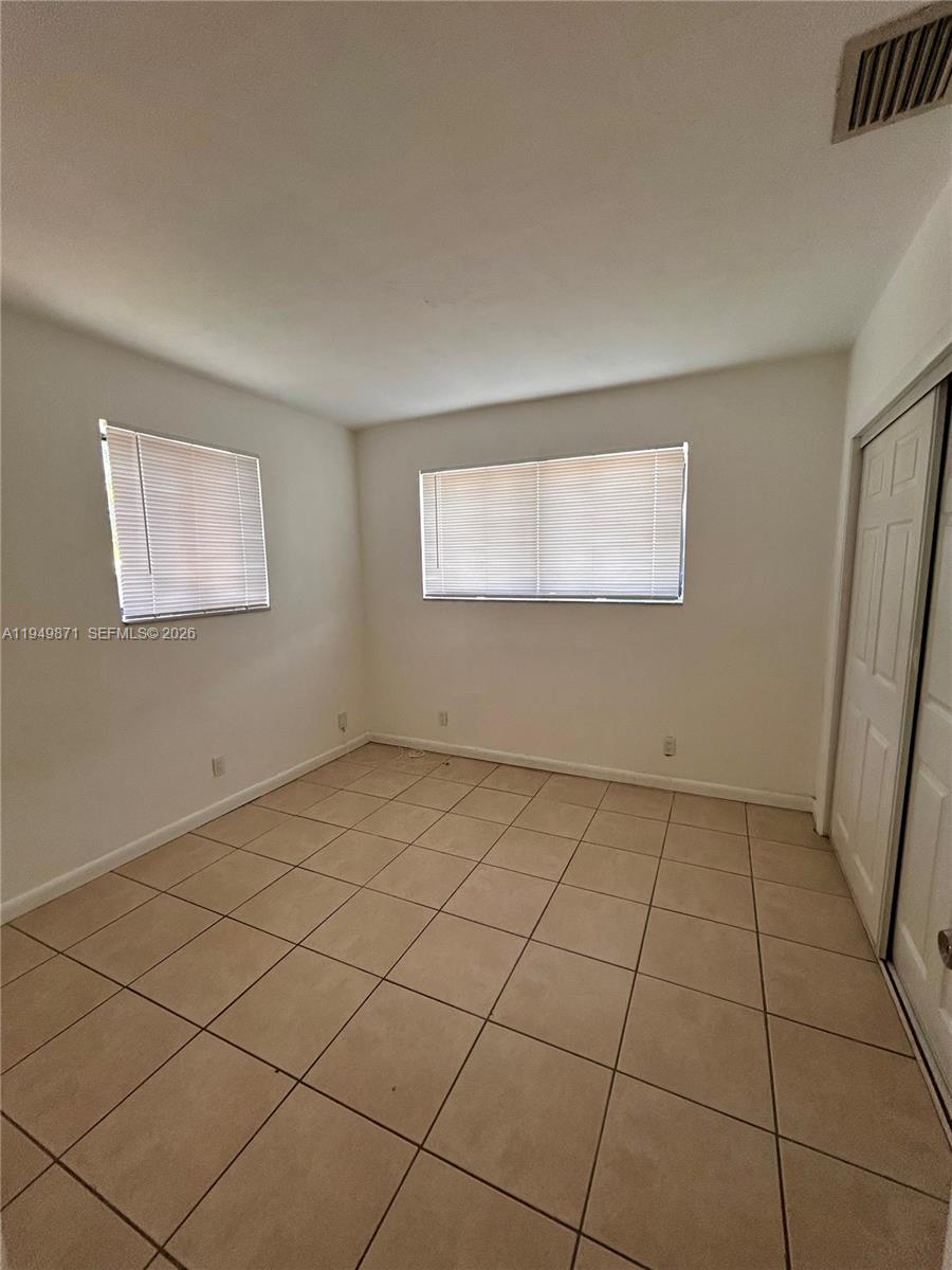 227 Southwest 9th Street, Unit 12 Hallandale Beach, FL 33009 - Photo 6 of 7