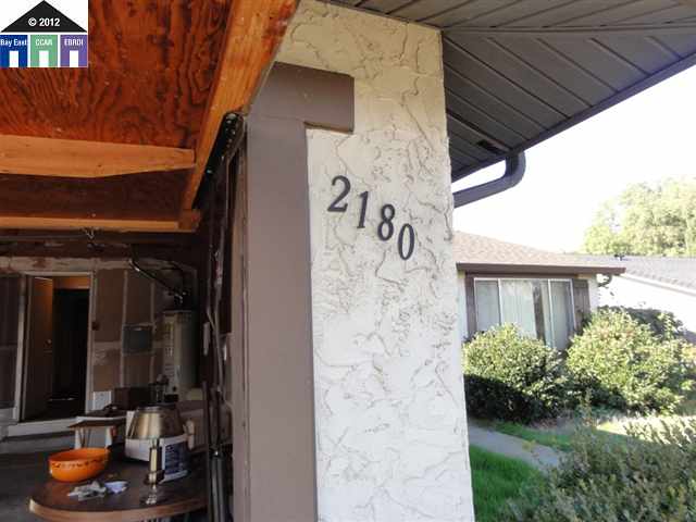 2180 Rancho Way Pittsburg, CA 94565 - Photo 1 of 1 a front view of a house with garden